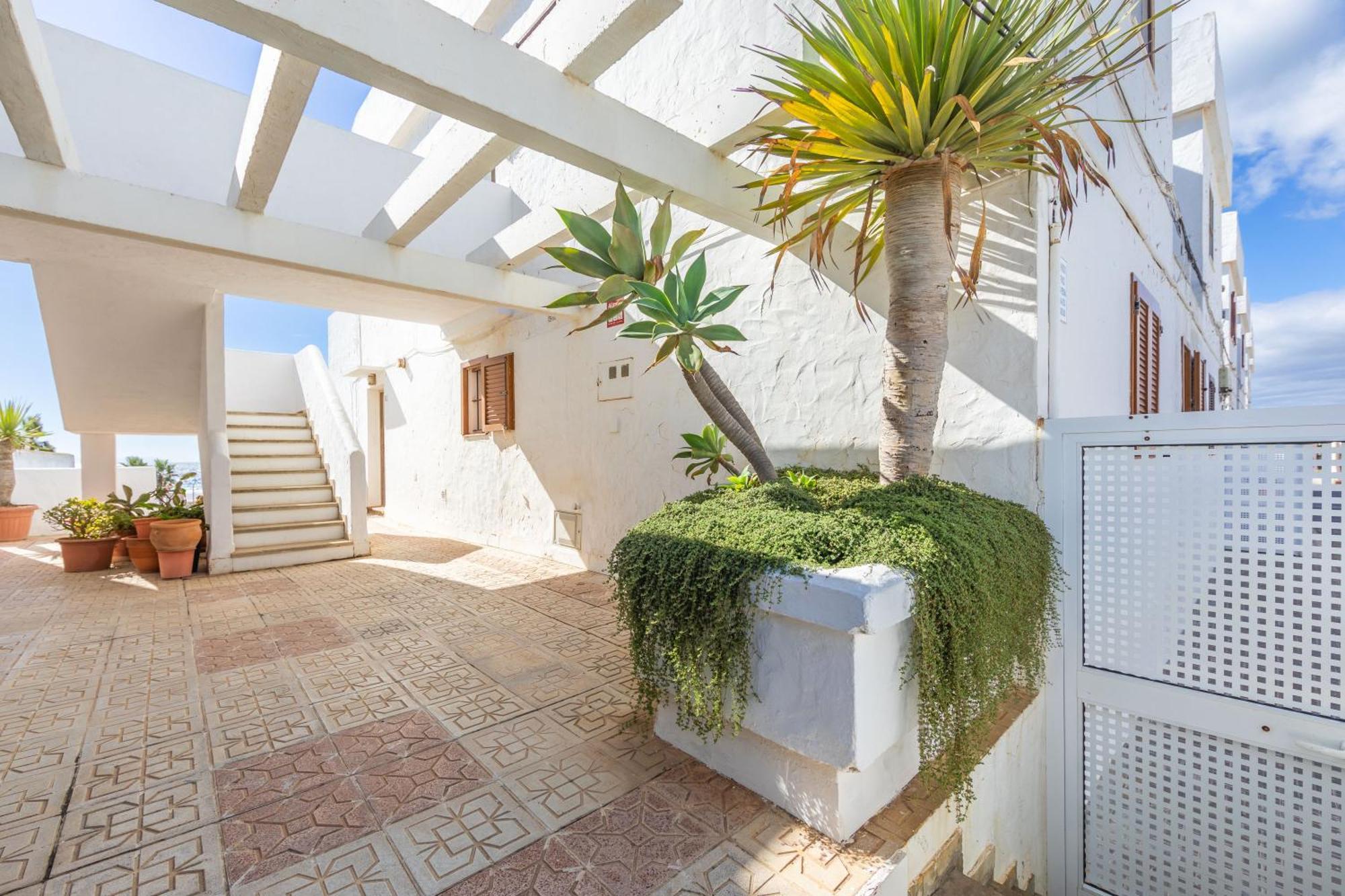 Los Lances Beach Apartments Tarifa Bagian luar foto