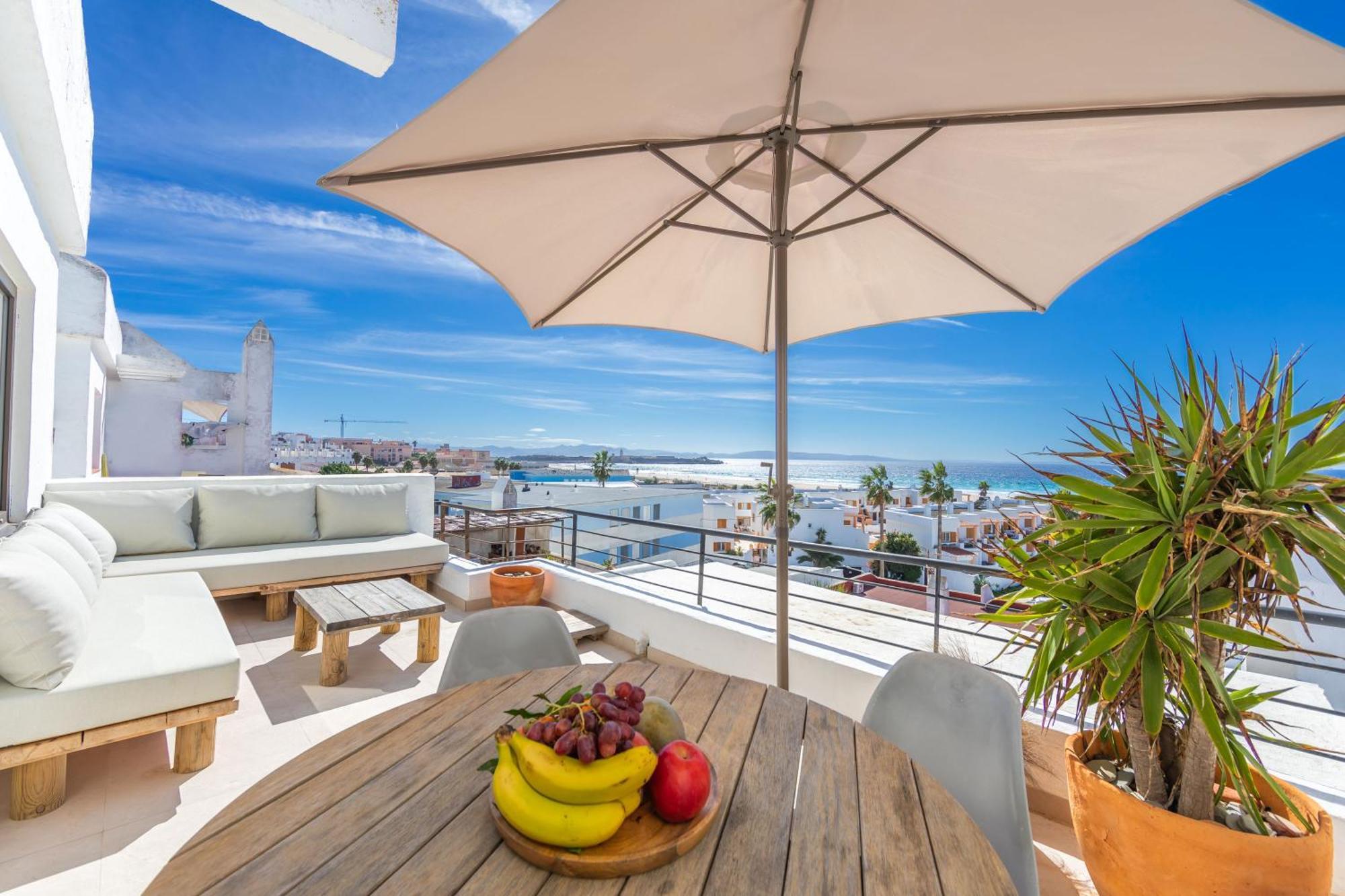 Los Lances Beach Apartments Tarifa Bagian luar foto