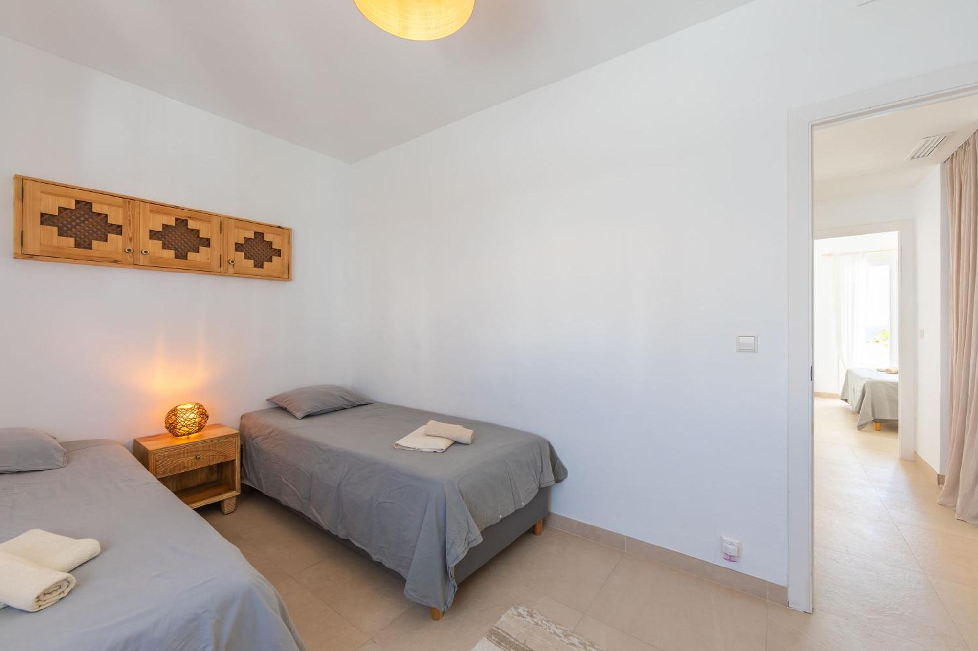 Los Lances Beach Apartments Tarifa Bagian luar foto