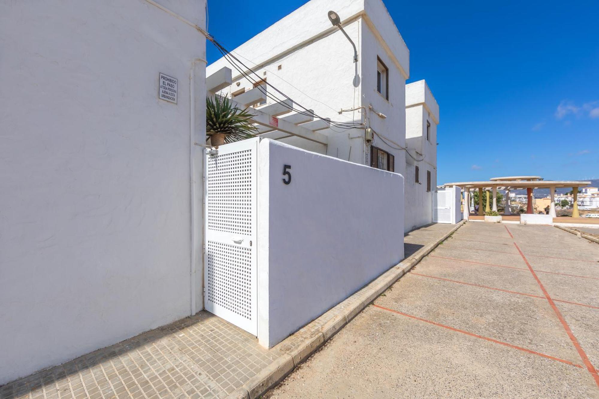 Los Lances Beach Apartments Tarifa Bagian luar foto
